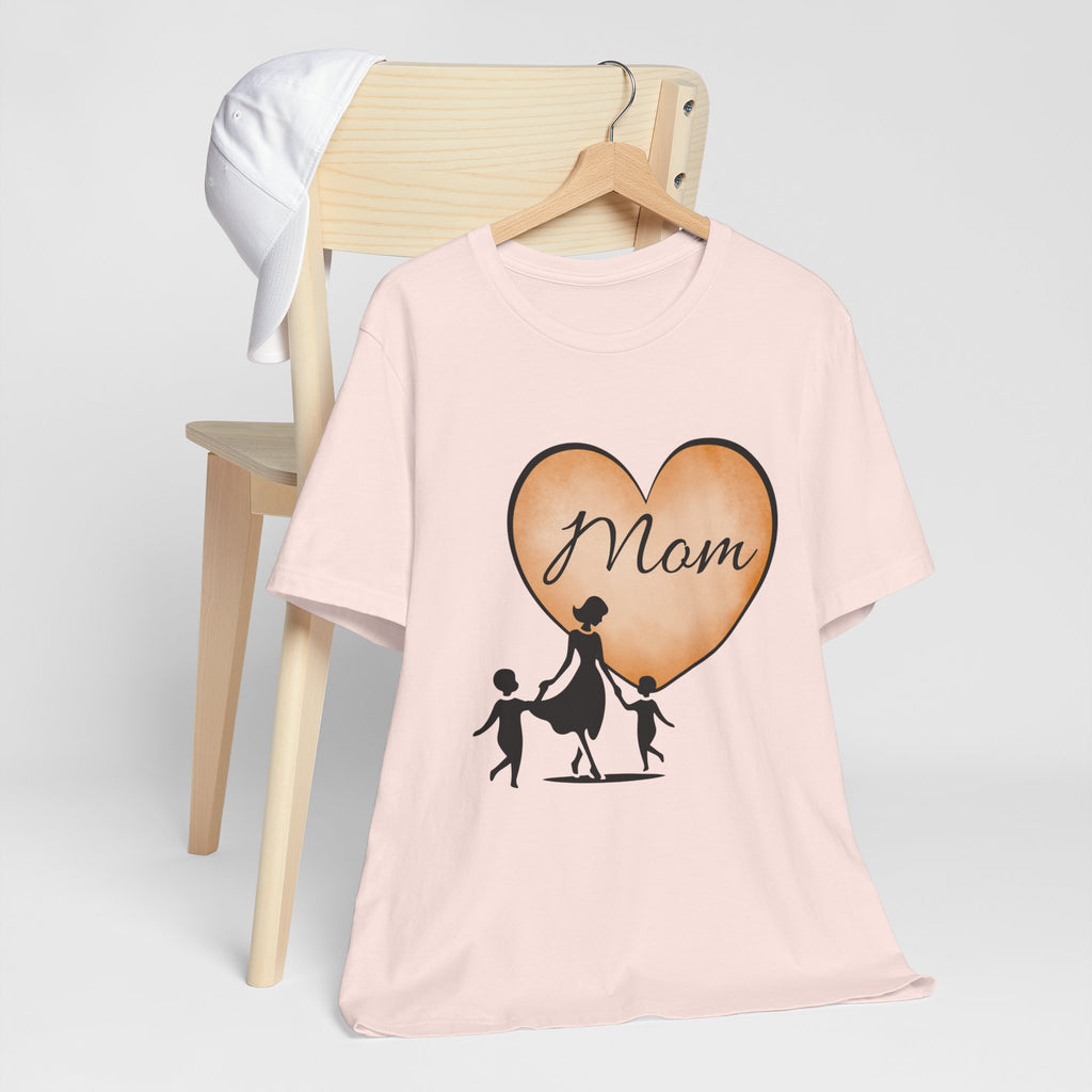 Mom Heart Graphic Tee — Mother & Children Silhouette Mother's Day T‑Shirt