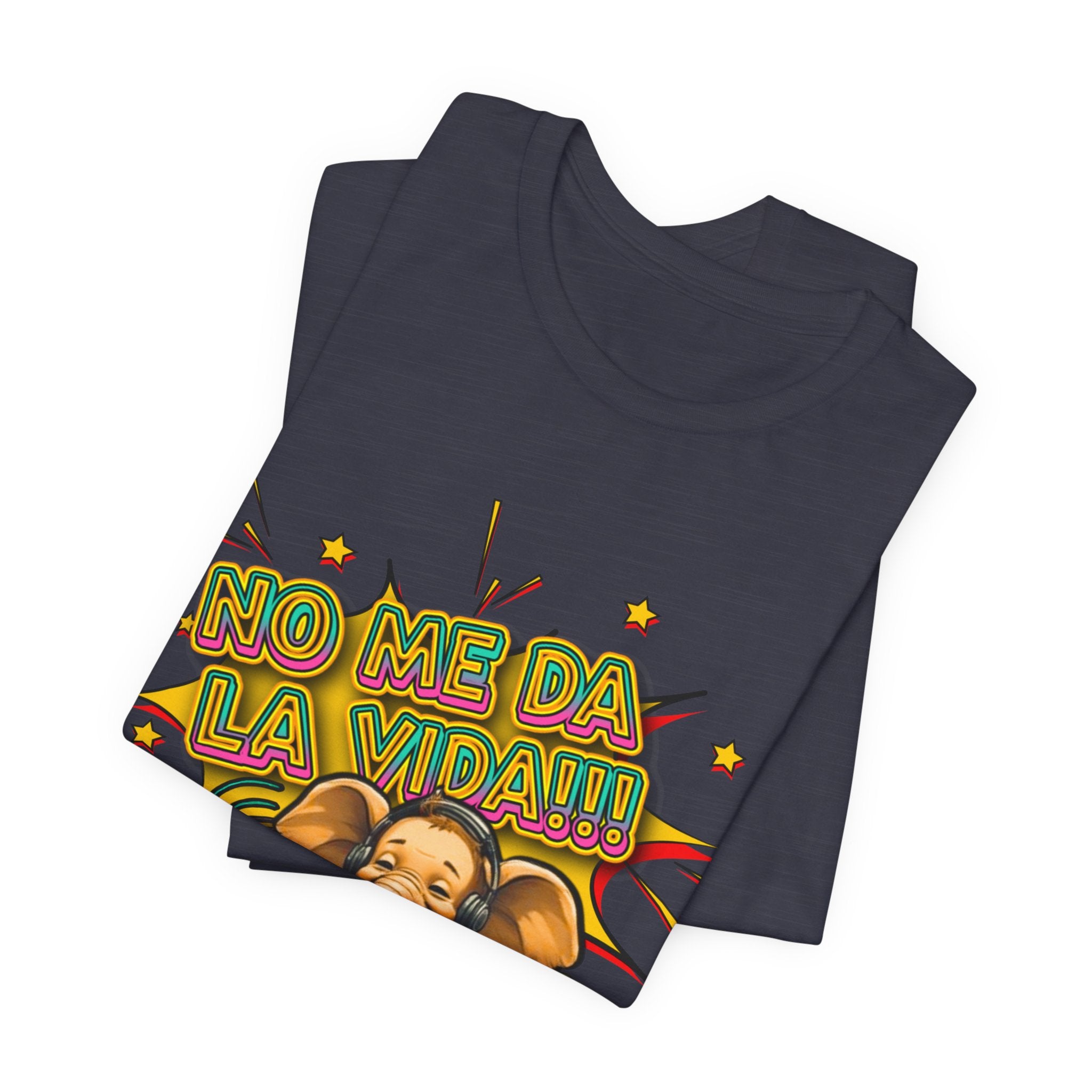 No Me Da La Vida Elephant Graphic Tee — Funny Spanish Alarm Clock T-Shirt