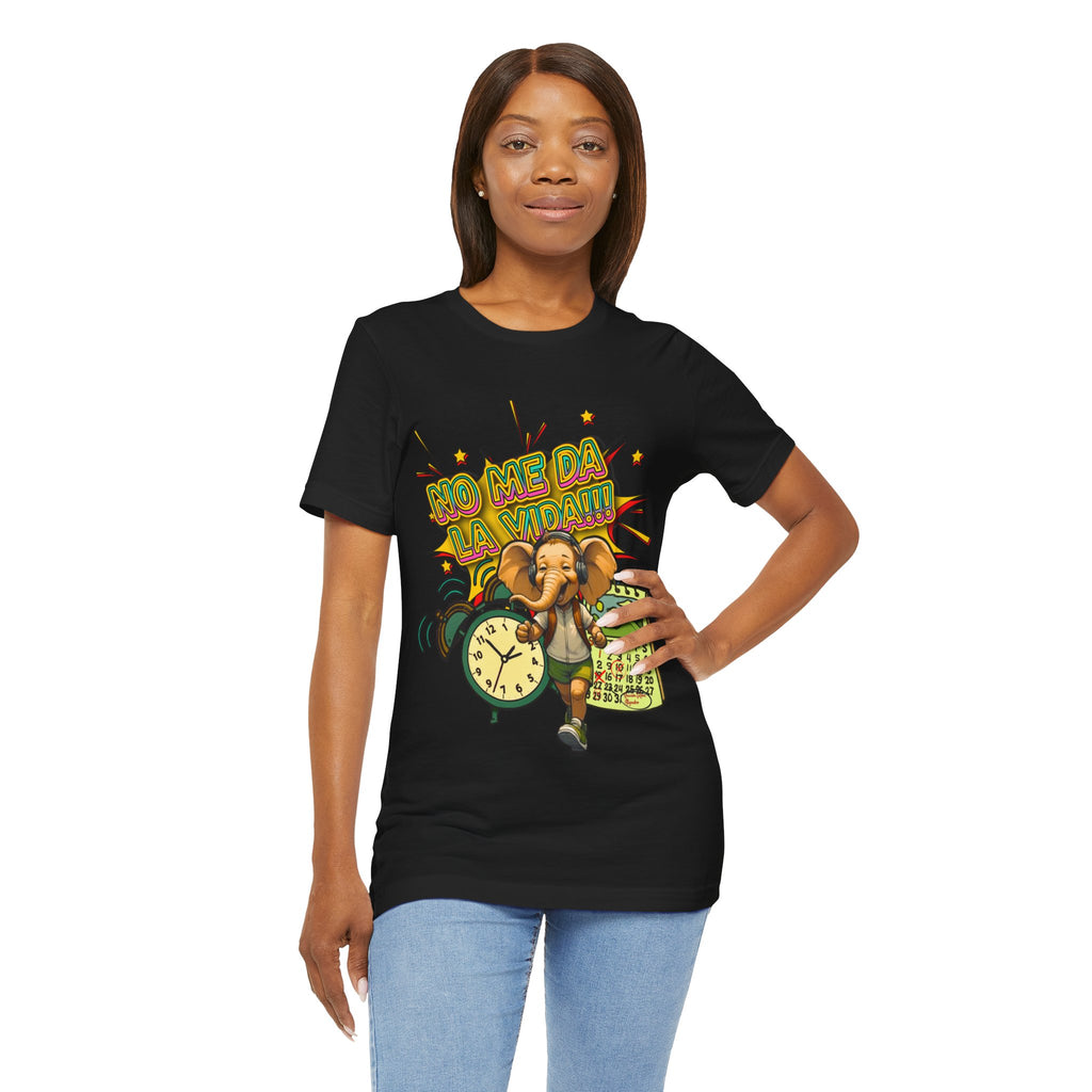 No Me Da La Vida Elephant Graphic Tee — Funny Spanish Alarm Clock T-Shirt