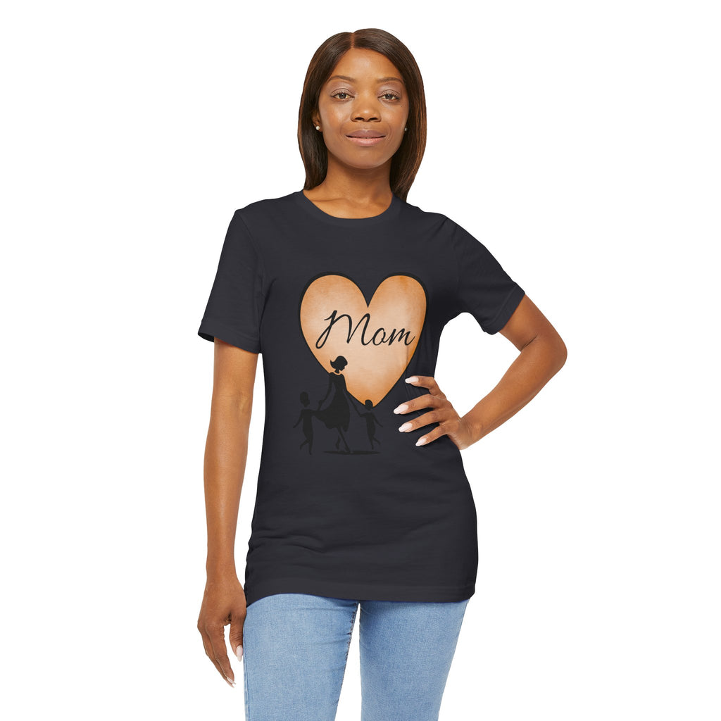 Mom Heart Graphic Tee — Mother & Children Silhouette Mother's Day T‑Shirt