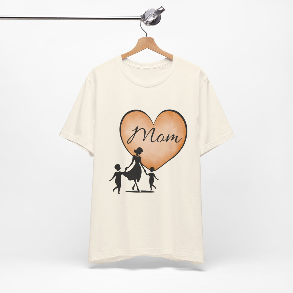 Mom Heart Graphic Tee — Mother & Children Silhouette Mother's Day T‑Shirt