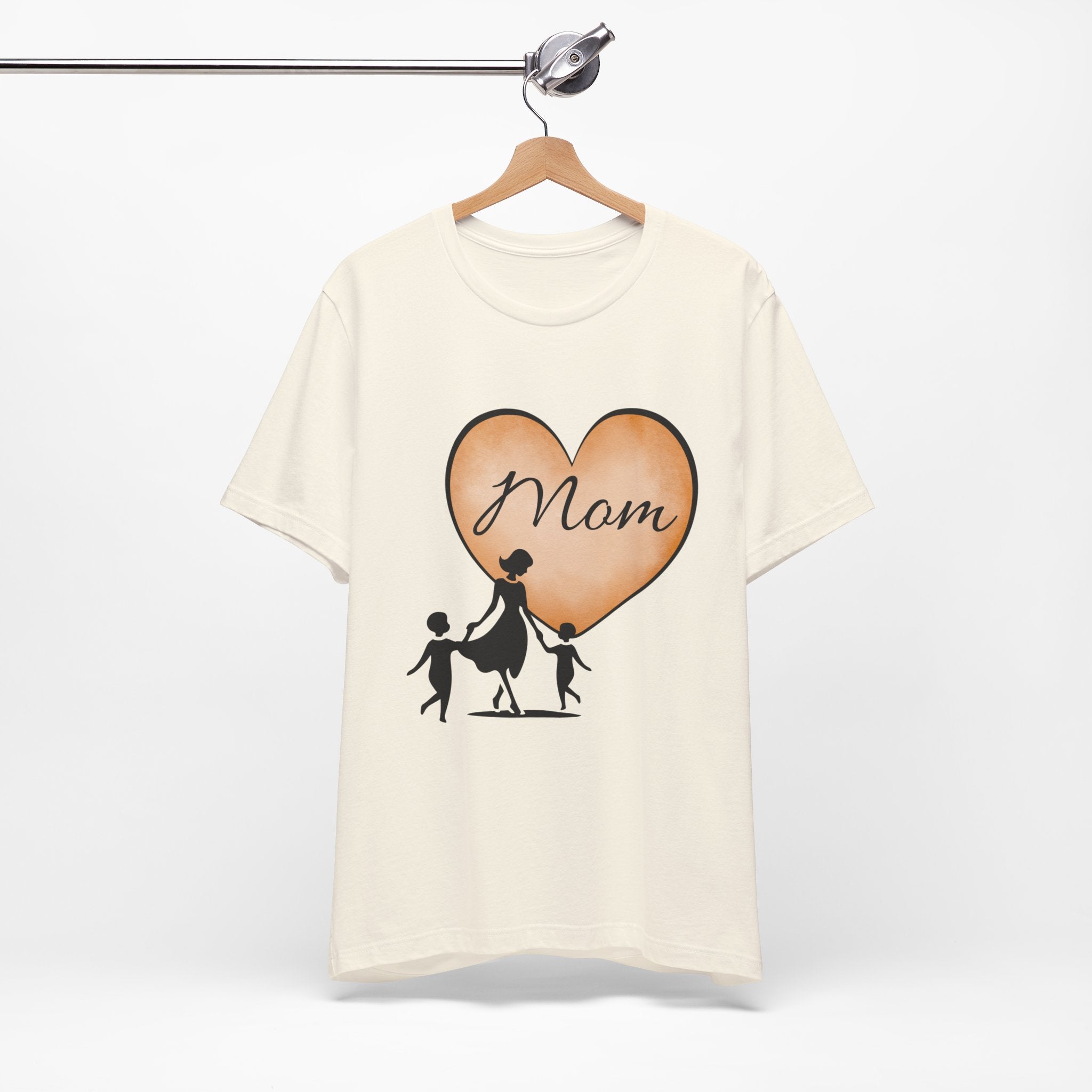 Mom Heart Graphic Tee — Mother & Children Silhouette Mother's Day T‑Shirt